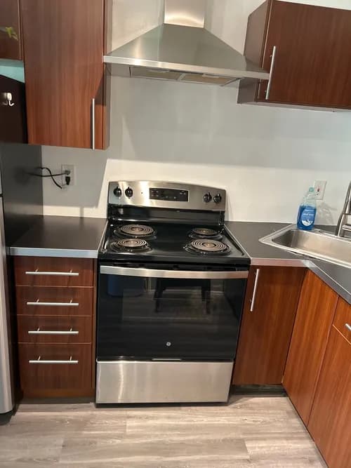 Spiffy Home Cleaning LLC