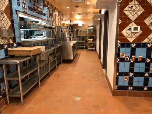 Spotless Cleaning Services LLC - Photo 2