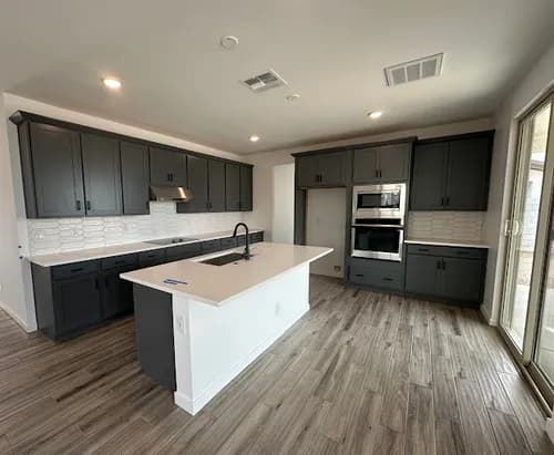 Spotless Touch Cleaning, LLC - Photo 1