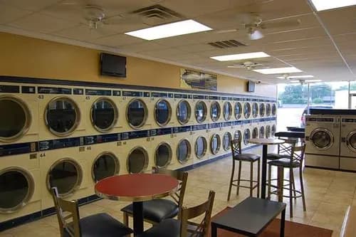 Squeaky Clean Janitorial Services LLC - Photo 5