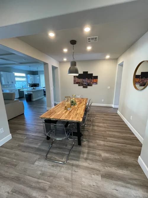 SR cleaning services LLC