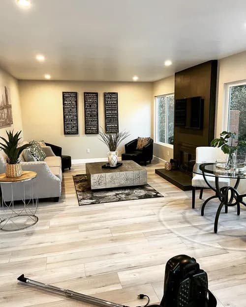 Suddenly Clean - Photo 1