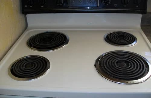 Sullivan's Spring Cleaning - Photo 1