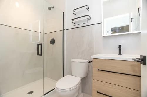 Sunday Cleaners - Photo 3