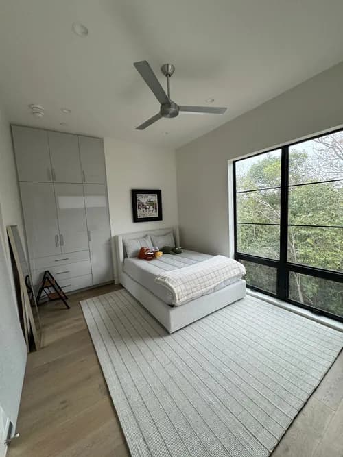 Sunlight Cleaning LLC - Photo 2