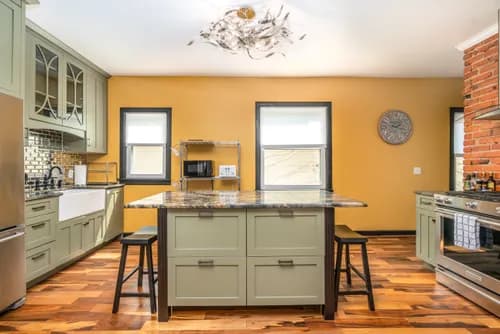 Super Host Cleaners - Photo 3