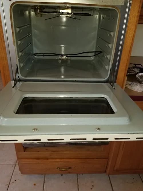 Super Suds Cleaning Services - Photo 4