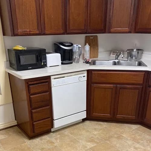 Supreme Cleaning - Photo 2