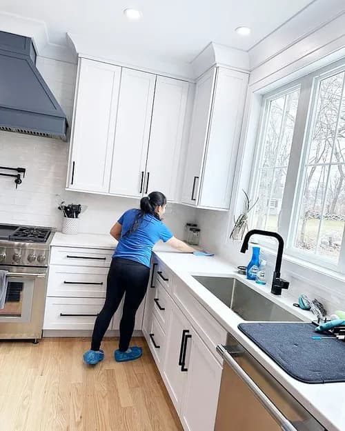 Supreme Home Cleaning, Inc - Photo 2