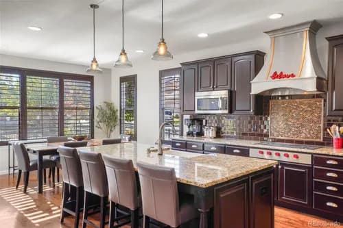 Tania's Cleaning Crew - Photo 2