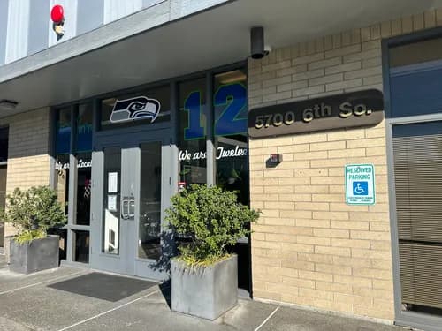 The Dazzle Cleaning Company - Photo 2