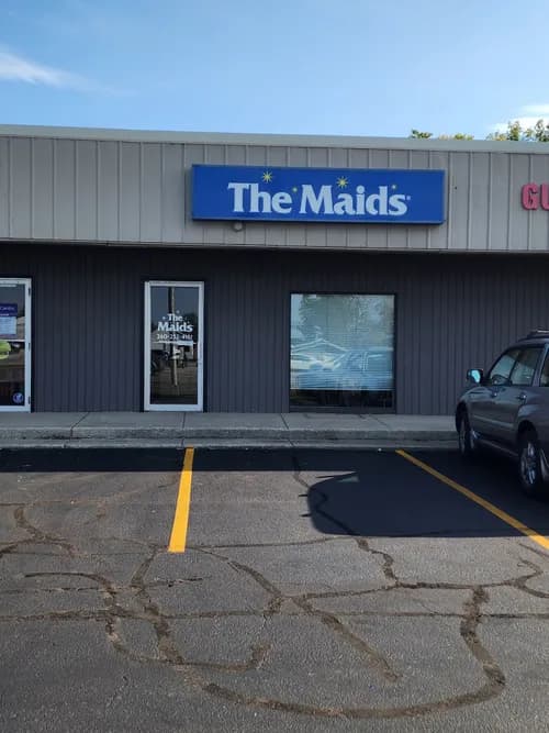 The Maids of Summit City - Photo 2