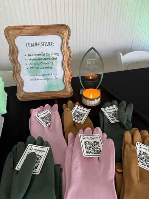 The Mopping Duck - Photo 3