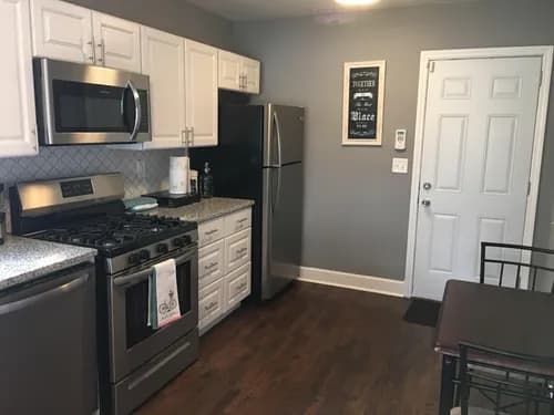 The Moxie Maids - Photo 3