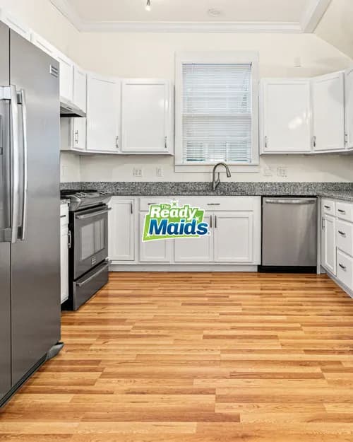 The Ready Maids - Photo 3