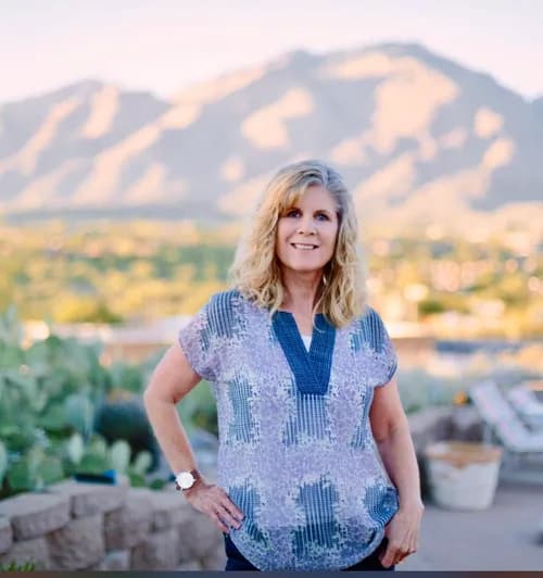 Thoroughly Cleaning and Organizing - Photo 5