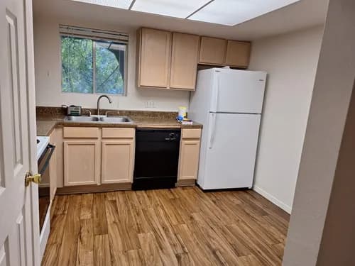 Tina's Cleaning - Photo 2