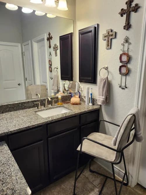 Top Gun Cleaners LLC - Photo 3