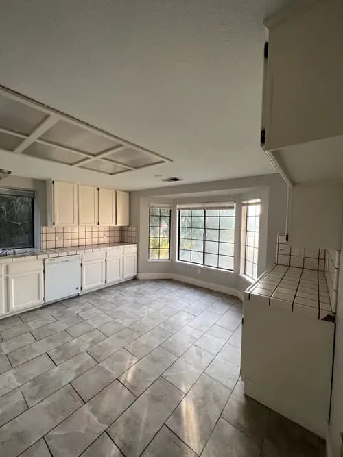 Turnall BnB Services LLC - Photo 4