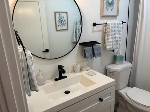 Valley's Best Cleaners - Photo 2