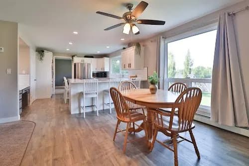 Varin Enterprises - Photo 3