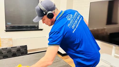 Velazul Cleaning - Photo 1