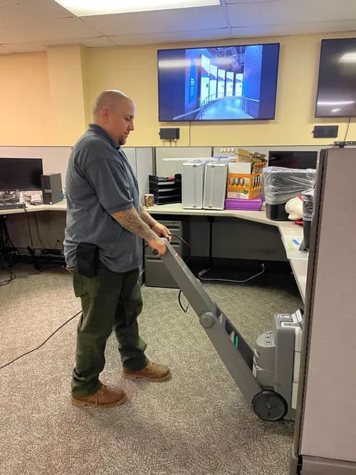 WellNest Professional Cleaning - Photo 3