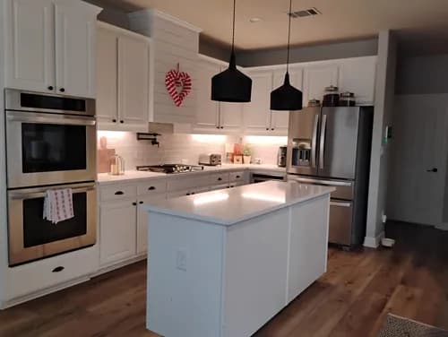 Yami Queen Cleaning and painting services - Photo 1